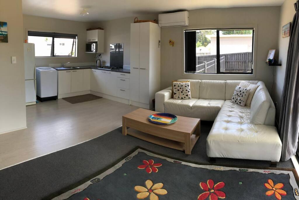 Вилла Whitianga Kiwi Bach Экстерьер фото